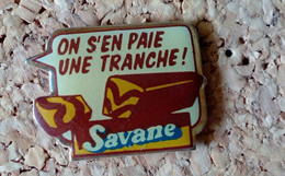 Pin's  Chocolat Savane Biscuit - Alimentation