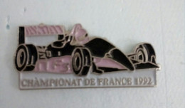 Pin's F3 Championnat De France 1992 Axial - F1