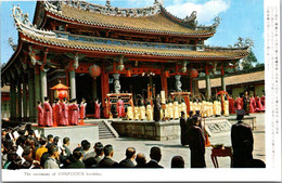 (2 F 51) Japan ? Temple (2 Older Postcards) - Boeddhisme