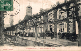 60 - GUISCARD / L'HOTEL DE VILLE ET LES ECOLES - Guiscard