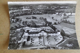 USSEL - Vue Aérienne Du Groupe Scolaire Jean Jaurès ( 19 Corrèze ) - Ussel