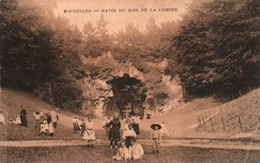 BRUXELLES Ravin Du Bois De La Cambre - Animée, Enfants, Costumes D'époque - Forêts, Parcs, Jardins