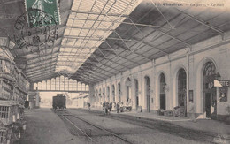 CHARTRES (Eure-et-Loir) - La Gare - Le Hall - Voies Ferrées - Chartres