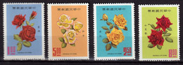 CHINE - Fleurs, Roses - N° 673-676 - 1969 - MNH - Unused Stamps