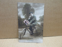 LEVROUX (36) Carte Souvenir Cycliste - Other Municipalities