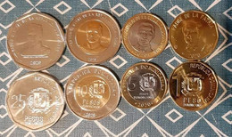 Dominican Republic Set Of 4 Coins UNC 2020 - Dominicaine