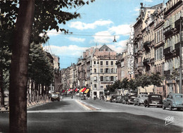 57-METZ-L'AVENUE ET LA RUE SERPENOISE - Metz