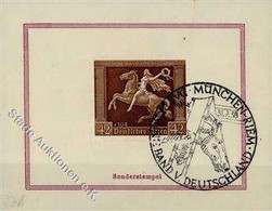 NS-GEDENKBLATT WK II - DAS BRAUNE BAND Von DEUTSCHLAND MÜNCHEN 1938 Mit So-Marke (671) Und S-o (kleines Gedenkblatt) I - Ohne Zuordnung