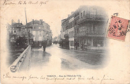 CPA VERDUN - Rue De L'hotel De Ville - Oblitéré En 1905 - Envoyé à Un Militaire Infanterie 4eme Compagnie - Verdun