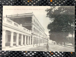 MACAU 1900'S PICTURE POST CARD WITH VIEW OF THE POST OFFICE AND PRAIA BEACH AVENUE, FROM DIF. PRINTER - Macao