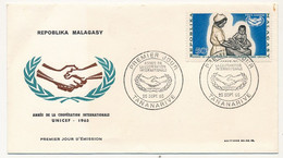 MADAGASCAR - 1 Enveloppe FDC - Année De La Coopération Internationale - 20 Sept 1969 - Tananarive - Madagascar (1960-...)