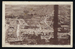 Delcampe - CPA   Sissonne Vue Generale  Prise à Bord D'aéroplane  Au Fond à Droite Le Camp Militaire  Aisne 02 - Sissonne