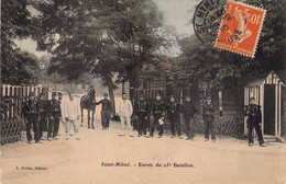 CPA St Mihiel - Entrée Du 25e Bataillon - Soldats Et Chaval - Oblitéré à St Mihiel En 1910 - Saint Mihiel