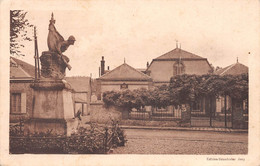 JOUY (Eure-et-Loir) - La Mairie - Monument Aux Morts - Jouy