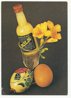 Hungary, Easter Eggs With Mini Bottle Of Bols Advocat, Around 1980. - Pasen