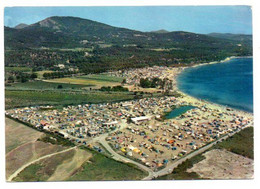 83 - Var / EN AVION AU-DESSUS DE ... COGOLIN PLAGE : Camping - Prairie De La Mer. GRIMAUD (vue Lapie 9K). - Cogolin