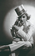 Marlene Dietrich 1 PHOTO Postcard RP - Donne Celebri