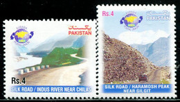 PK0257 Pakistan 2002 Silk Road Scenery 2VMNH - Pakistan