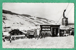 74 Haute Savoie Megeve Gare De Depart Du Telepherique De Rochebrune ( Format 9cm X 14cm ) - Messery