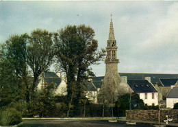 Plogoff - Le Bourg; église - Plogoff