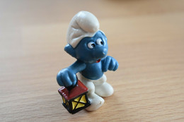 Schtroumpf, Smurf, Pitufo, Puffo, Schlumpf - Avec Lanterne, W Germany - N° 20024 - Figurine In Plastica