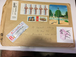 (3 H 25) France Extra Large Letter Posted To Australia (during COVID-19 Pandemic Crisis) Many Stamps (folded In Half) - Cartas & Documentos