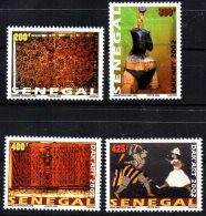 Sénégal 2002 Dak'Art Kunst Art Africain African Sculpture 4 Val. RARE MNH - Sénégal (1960-...)