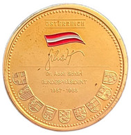 AUSTRIA. MEDALLA DEDICADA AL PRESIDENTE DR. ADOLF SCHÄRF - Monarquía / Nobleza