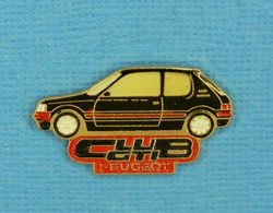 1 PIN'S //  ** CLUB 205 GTI PEUGEOT ** - Peugeot