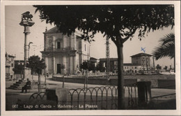 ! Alte Ansichtskarte Toscolano-Maderno , Lago Di Garda, La Piazza, Löwendenkmal - Brescia