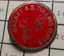 813D Pin's Pins / Beau Et Rare / THEME : SPORTS / CLUB BASKET A.S TULLINS-FURES Isère, En Région Auvergne-Rhône-Alpes. - Musique