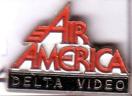 K19 Pin's Cinéma AIR AMERICA Delta Vidéo Achat Immédiat - Cinéma