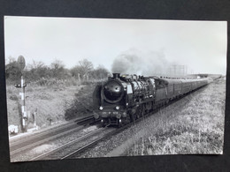 Photo De DAHLSTRÖM  : Train Vapeur Express  Ers SAINT- ÉTIENNE De MONTLUC  En 1967 - Eisenbahnen
