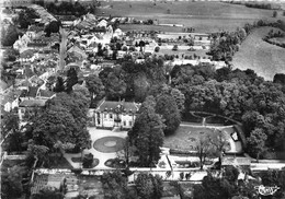 52-BOURBONNE-LES-BAINS-VUE AERIENNE L'HÔTEL DE VILLE ET QUARTIER DES CAPUCINES - Bourbonne Les Bains