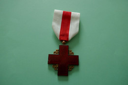 Médaille De La Croix Rouge Française (bronze) - France