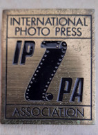 International Photo Press Association IPPA Pin Badge - Photographie