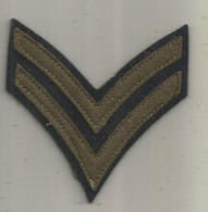 écusson Tissu , Militaria ,grade  , 2 Scans - Escudos En Tela