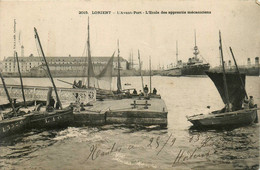 Lorient * L'avant Port * école Des Apprentis Mécaniciens * Bateaux - Lorient