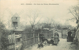 PARIS - Un Coin Du Vieux Montmartre, Moulin. (carte Vendue En L'état) - Arrondissement: 18