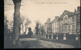 02 -- Vic Sur Aisne --- Le Chateau -- Vue Sur Le Parc ( N° 1 ) - Vic Sur Aisne