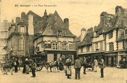 Quimper * La Place Terre Au Duc * épicerie Débit De Tabac Tabacs * Commerces Magasins - Quimper