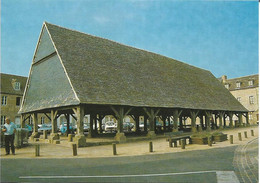 ARCHITECTURE + Carte Postale Neuve : HALLE Du XVIIe De PLOUESCAT (Finistère) + Ed. DUBRAY 939/29 - Plouescat