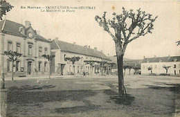 71 SAINT LEGER SOUS BEUVRAY - La Mairie Et La Place - Autres & Non Classés