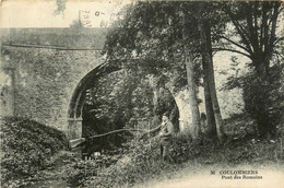 Coulommiers * Le Pont Des Romains * Pêche à La Ligne Pêcheur - Coulommiers