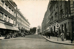 Amiens * La Rue Des Trois Cailloux * Voiture Automobile Ancienne * Commerces Magasins - Amiens