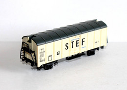 LIMA - WAGON MARCHANDISE - SNCF REFRIGERANT STEF - ECH: HO - TRAIN CHEMIN DE FER, MODELE FERROVIAIRE  (2304.38) - Goederenwagons