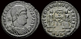 Magnentius AE2 Two Victories Standing - El Bajo Imperio Romano (363 / 476)