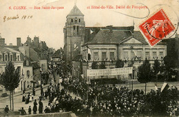 Cosne * Le Défile Des Sapeurs Pompiers , Rue St Jacques Et Hôtel De Ville * 1910 * Pompier Fireman - Cosne Cours Sur Loire