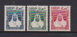 BAHRAIN    1957    Local  Issues    Set  Of  3    MH - Bahrain (...-1965)