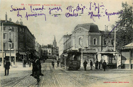 Toulouse * La Place St Michel * Tram Tramway * Débit Tabac Tabacs - Toulouse